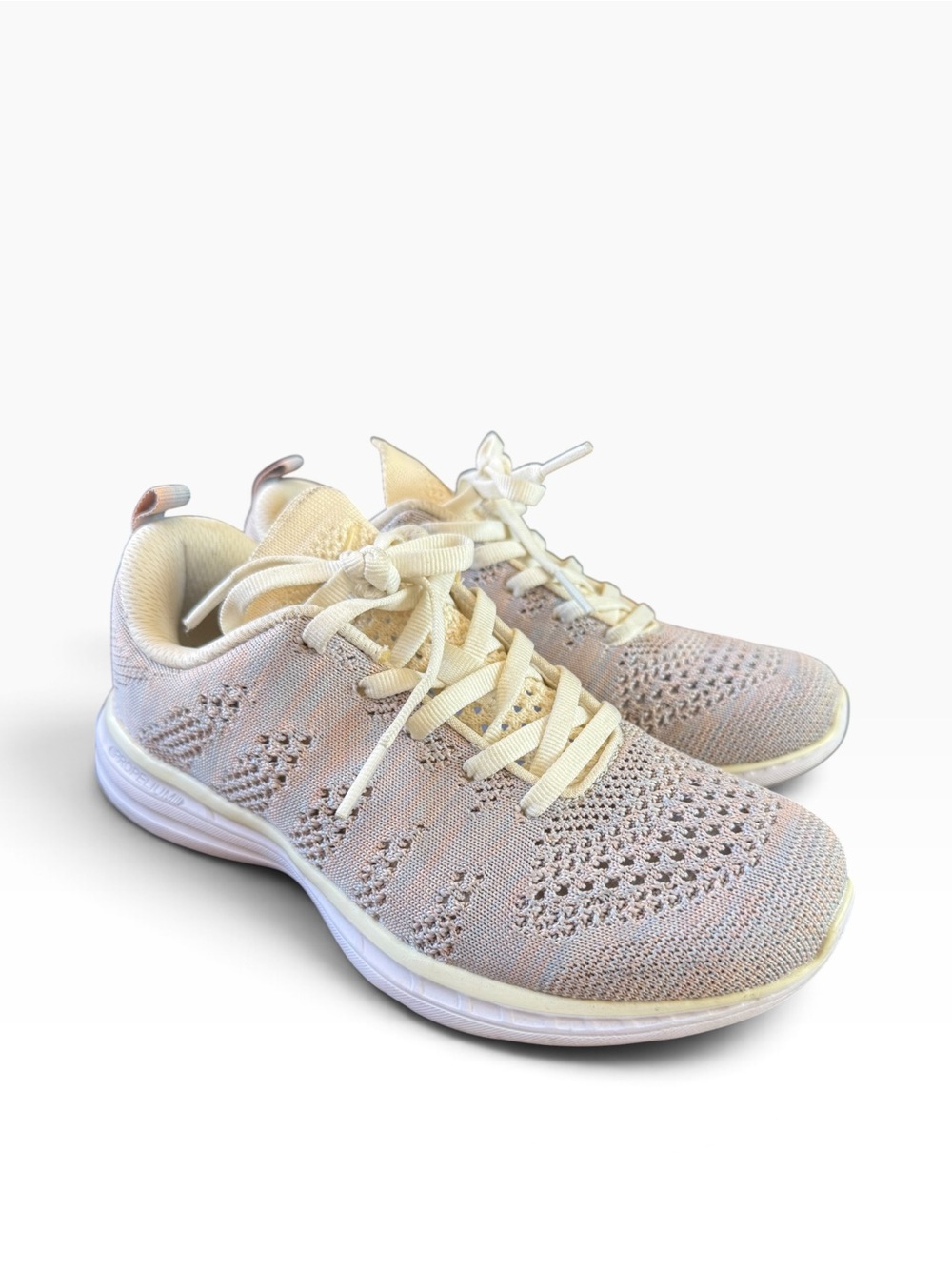 APL TechLoom Pro Knit Running Sneakers Blush Pink Cream Women’s 5.5